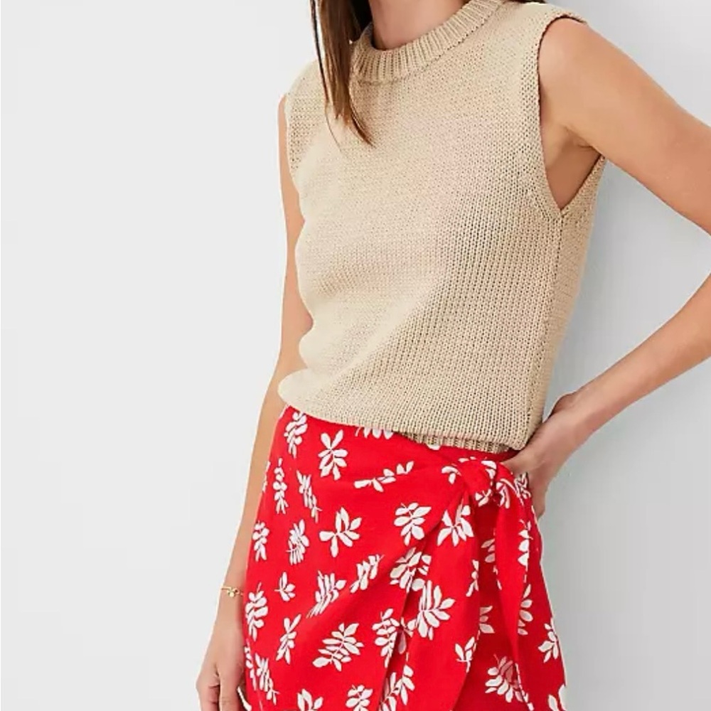 Ann Taylor Leafed Linen Blend Sarong Skirt.